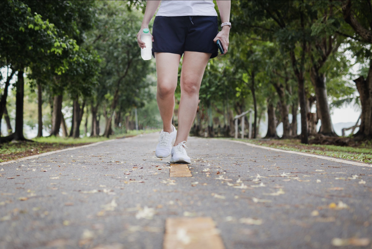 Pentingnya Terapkan Gaya Hidup Sehat dengan Berjalan Kaki